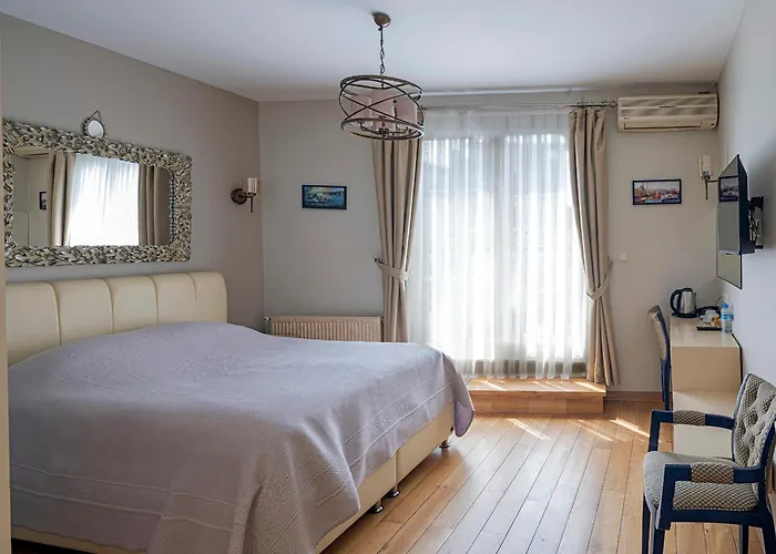 Ragip Pasha Apartments